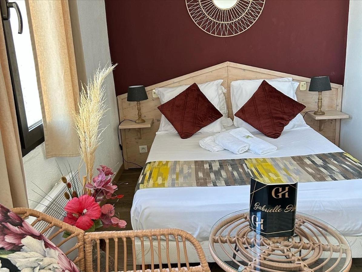 Gabrielle Hotel Aiguines Room photo